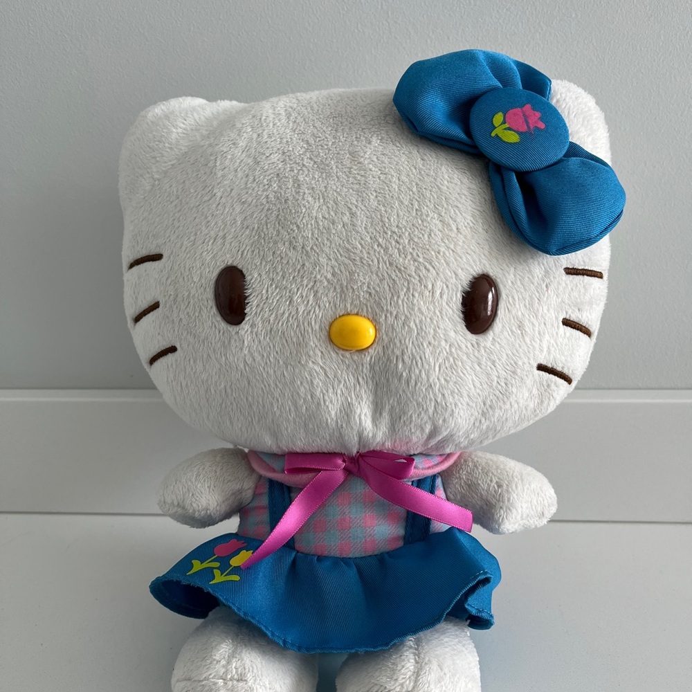 Hello Kitty Plush